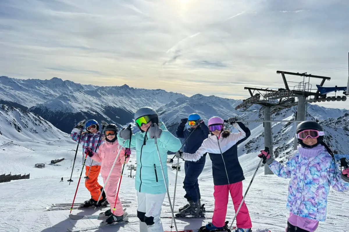 Gemeinsames Skilager der 5. und 6. Klassen in Davos