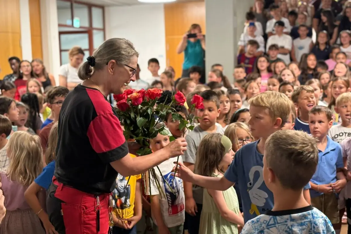 Danke, liebe Renate – Renate Künzler wurde von der Schuleinheit warmherzig verabschiedet